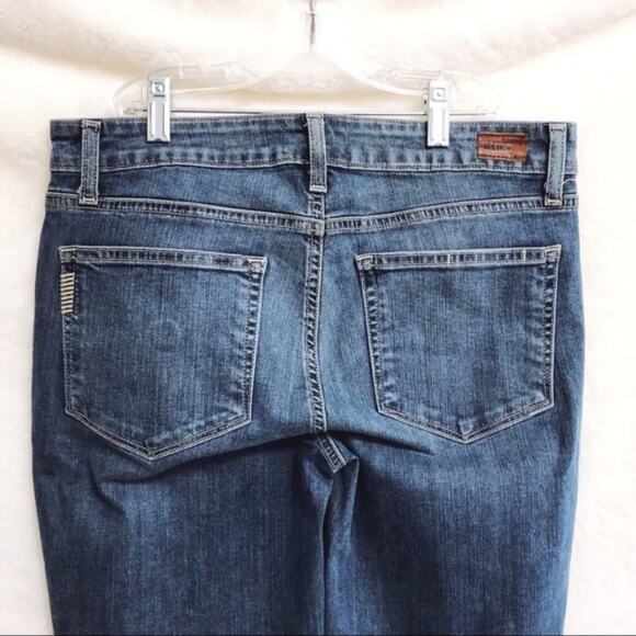 Paige Light Wash Verdugo Ankle Skinny Jeans - Picture 2 of 8